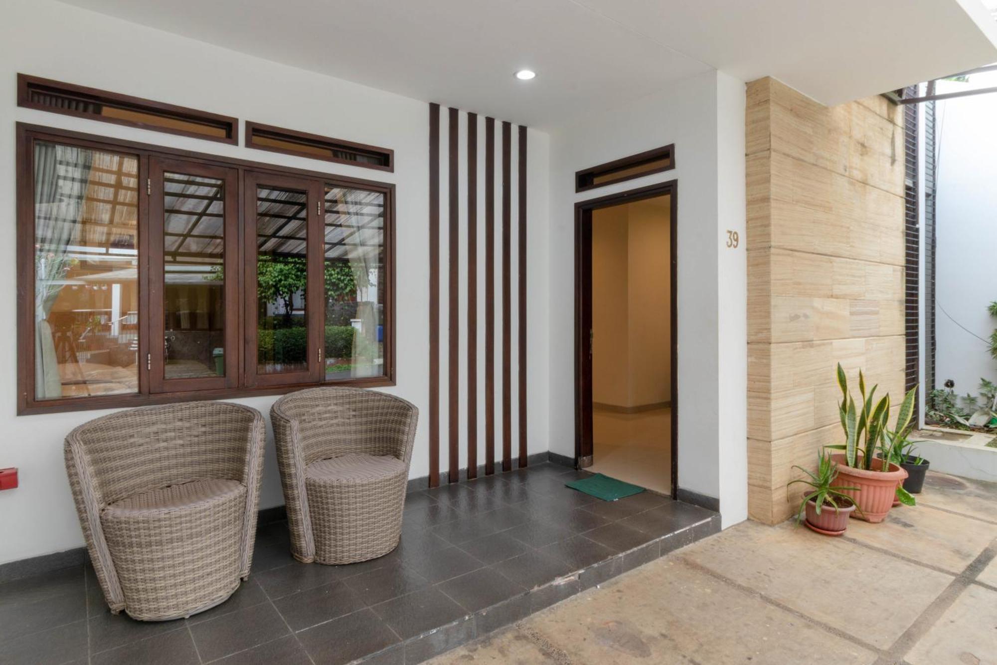 Family Only Mountain View Villa - De Reiz Villa Kesuma 3Br Bandung Exterior foto