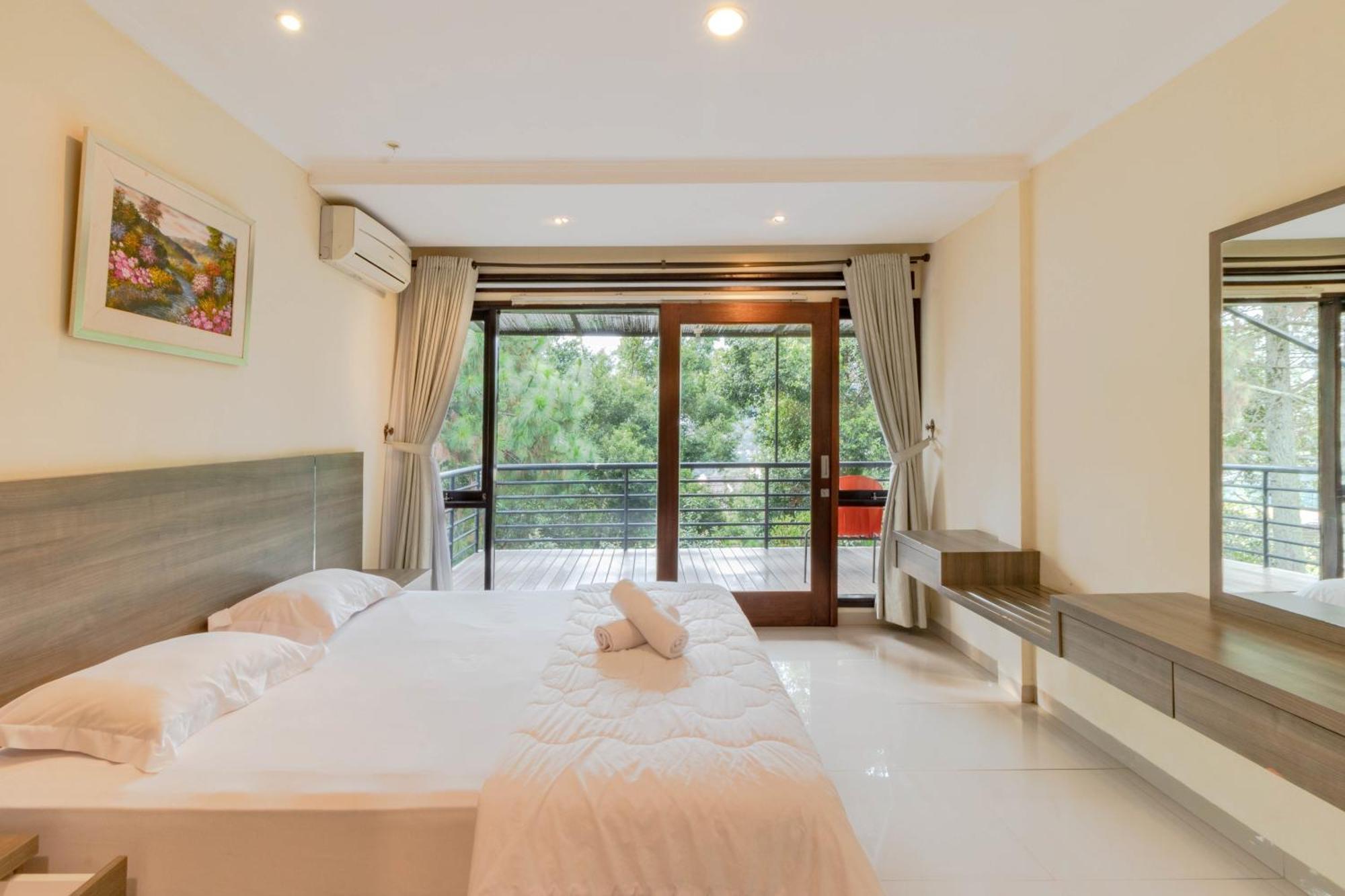 Family Only Mountain View Villa - De Reiz Villa Kesuma 3Br Bandung Exterior foto